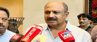 പഠിച്ചിട്ട് പ്രതികരിക്കാം'; ഹേമ കമ്മിറ്റി റിപ്പോർട്ടിനെക്കുറിച്ച് നടൻ സിദ്ദിഖ്!